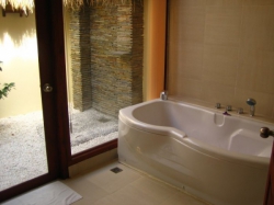 ���� ����� Victoria Phantheit Beach Resort and Spa 4*