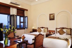 ���� ����� Majestic 4*