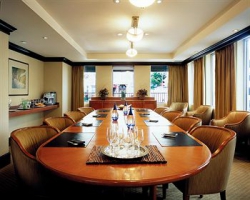 ���� ����� Le Meridien Versailles-Montreal 5*
