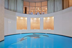 ���� ����� Holiday Inn Downtown Hotel 4*