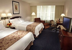 ���� ����� Courtyard By Marriott Toronto Downtown 4*