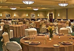 ���� ����� Courtyard By Marriott Toronto Downtown 4*