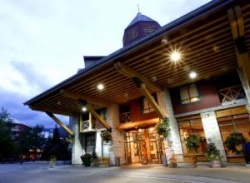 ���� ����� Delta Whistler Village Suites 4*