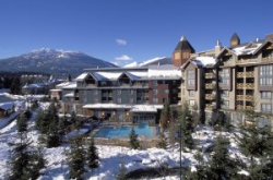 ���� ����� Delta Whistler Village Suites 4*