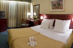 ���� ����� City 4*