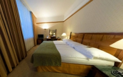 ���� ����� Radisson Blu Plaza 5*