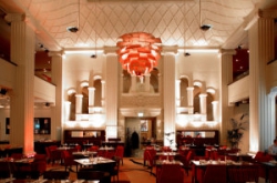 ���� ����� Radisson Blu Plaza 5*
