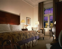 ���� ����� Four Seasons Hotel Gresham Palace Budapest 5*