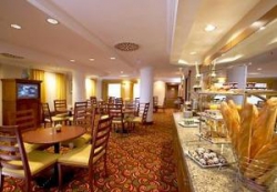���� ����� Millennium Court - Marriott Executive Apartments 5*