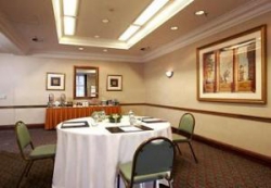���� ����� Millennium Court - Marriott Executive Apartments 5*
