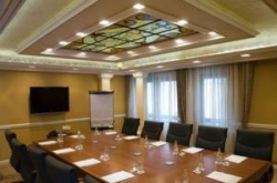 ���� ����� Queen's Court Hotel and Residence 5*