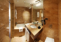 ���� ����� Eurostars Budapest Center 4*