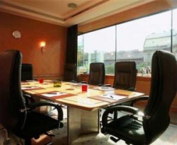 ���� ����� Hilton Budapest WestEnd 4*