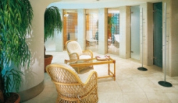 ���� ����� K+K Hotel Opera 4*