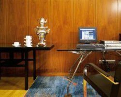 ���� ����� K+K Hotel Opera 4*