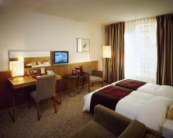 ���� ����� K+K Hotel Opera 4*