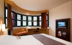 ���� ����� Liget (IBIS Budapest Heroe`s Square) 4*