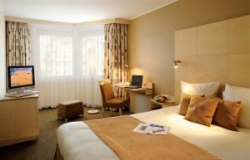 ���� ����� Mercure Korona 4*