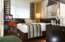 ���� ����� Soho 4*