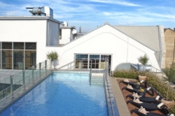 ���� ����� Zara Continental 4*