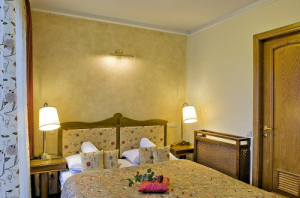 ���� ����� Amira 4*