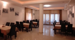 ���� ����� Butua APT 3*