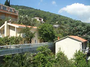 ���� ����� Avala 3*