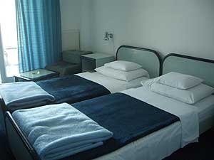 ���� ����� Avala 3*
