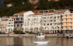 ���� ����� Monaco Aparthotel 3*