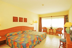 ���� ����� NH Krystal Laguna Villas & Resort 4*