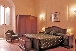 ���� ����� Conde de Villanueva 4*