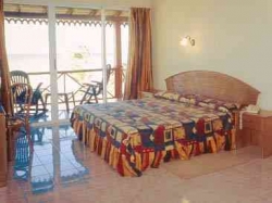 ���� ����� Brisas Covarrubias 4*