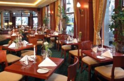 ���� ����� Die Port Van Cleve 4*