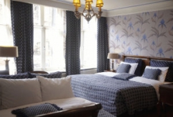 ���� ����� Estherea 4*