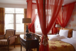 ���� ����� Estherea 4*