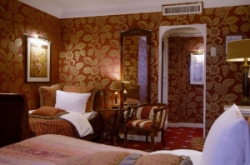 ���� ����� Estherea 4*