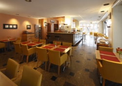 ���� ����� NH Carlton 4*