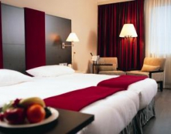���� ����� NH Schiphol Airport 4*