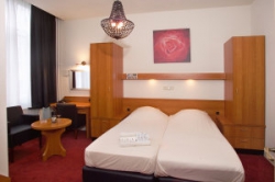 ���� ����� Nicolaas Witsen 4*
