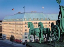 ���� ����� Adlon Kempinski 5*