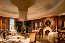 ���� ����� Adlon Kempinski 5*