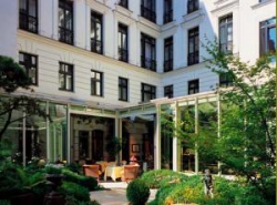 ���� ����� Bradenburger Hof Berlin 5*