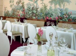 ���� ����� Bradenburger Hof Berlin 5*