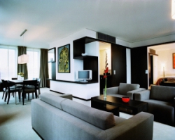 ���� ����� Concorde Berlin 5*