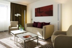���� ����� Pullman Berlin Schweizerhof 5*