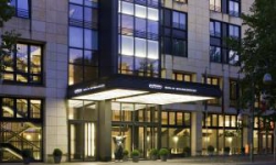 ���� ����� Pullman Berlin Schweizerhof 5*