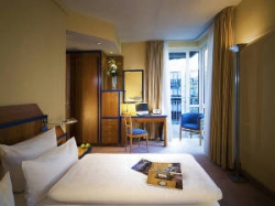 ���� ����� Alsterhof 4*