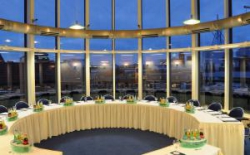 ���� ����� Alsterhof 4*