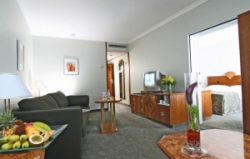 ���� ����� Crowne Plaza 4*