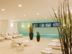 ���� ����� Crowne Plaza 4*